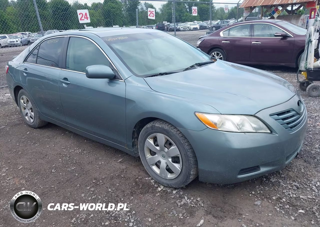 2007 Toyota Camry Le – zdjęcie 1 z 12