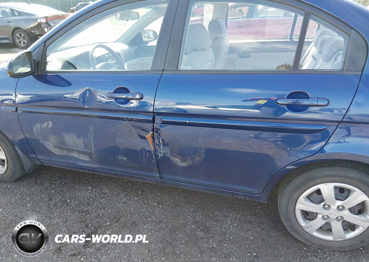 2009 Hyundai Accent Gls VIN:KMHCN46C89U312754 - 12