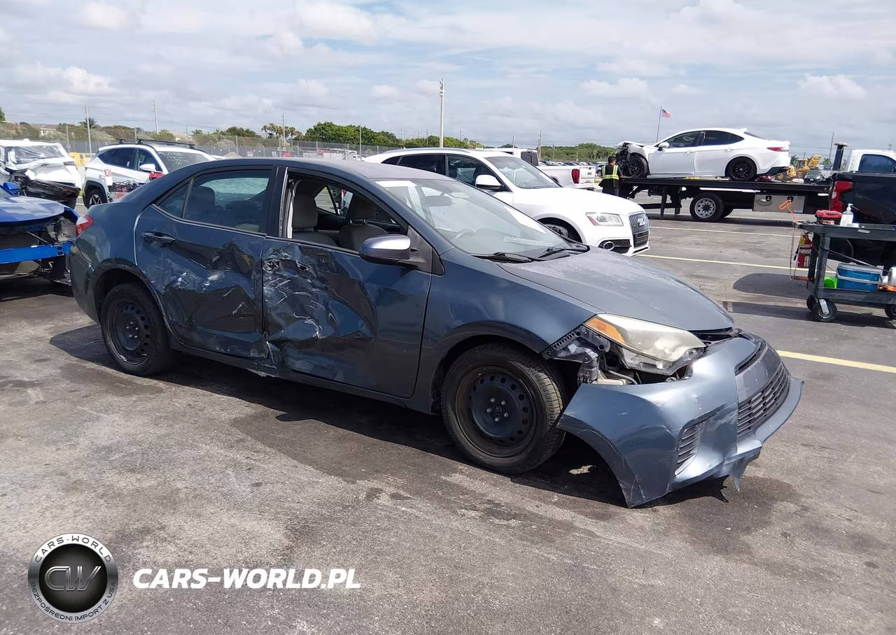 2015 Toyota Corolla Le – zdjęcie 1 z 16