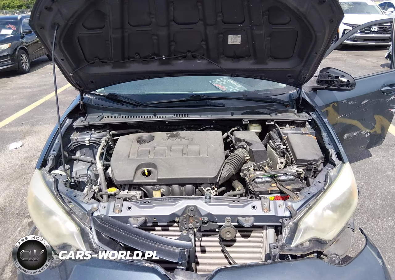 2015 Toyota Corolla Le VIN:5YFBURHE1FP302560 - 10
