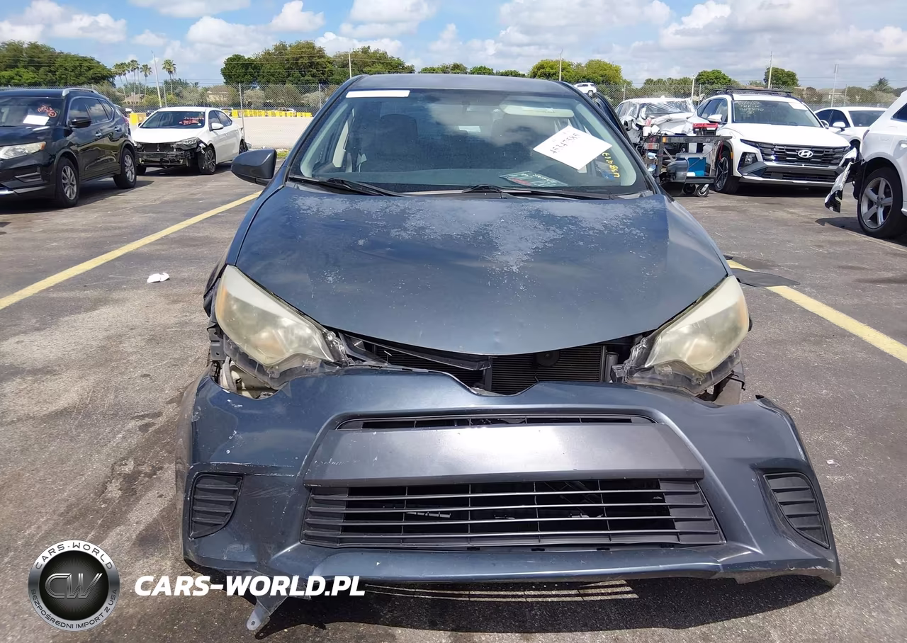 2015 Toyota Corolla Le VIN:5YFBURHE1FP302560 - 12