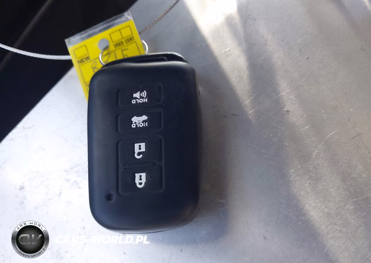 2018 Toyota Camry Se VIN:4T1B11HK6JU154090 - 11