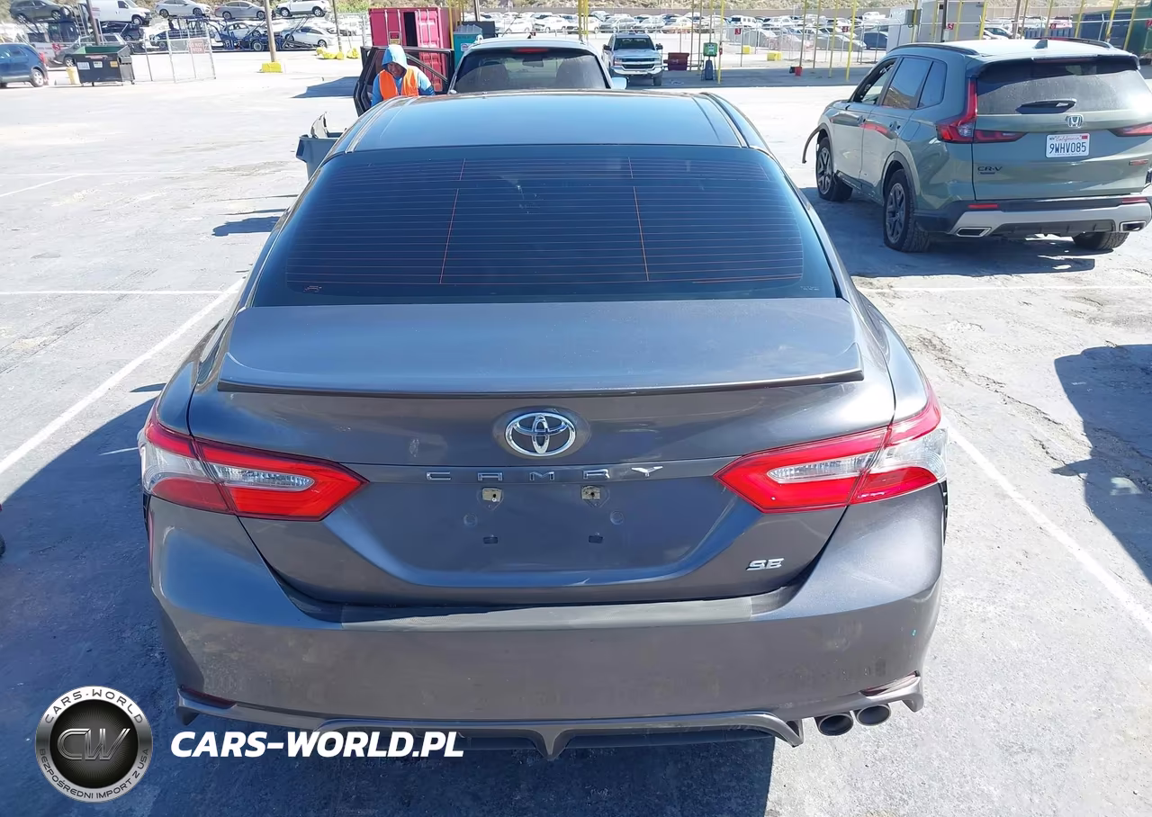 2018 Toyota Camry Se VIN:4T1B11HK6JU154090 - 16