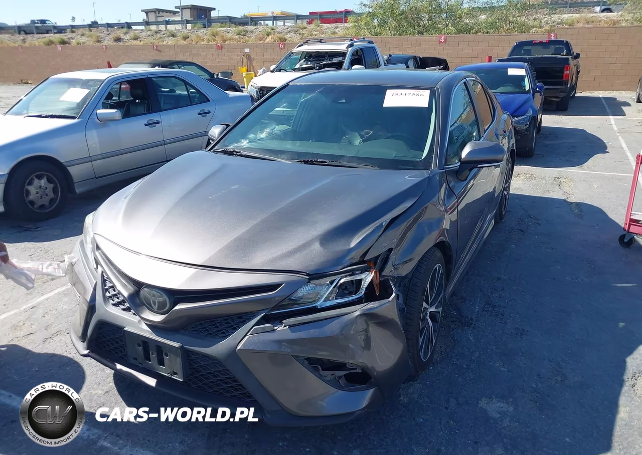 2018 Toyota Camry Se VIN:4T1B11HK6JU154090 - 2