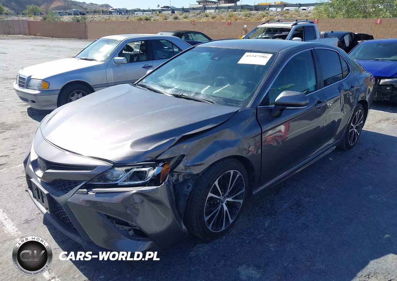 2018 Toyota Camry Se VIN:4T1B11HK6JU154090 - 6