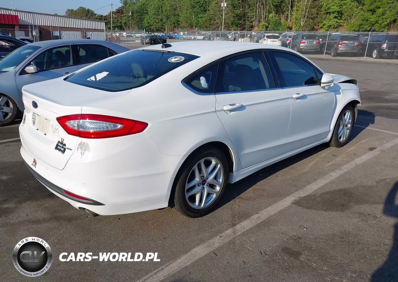2016 Ford Fusion Se VIN:3FA6P0H77GR254098 - 4