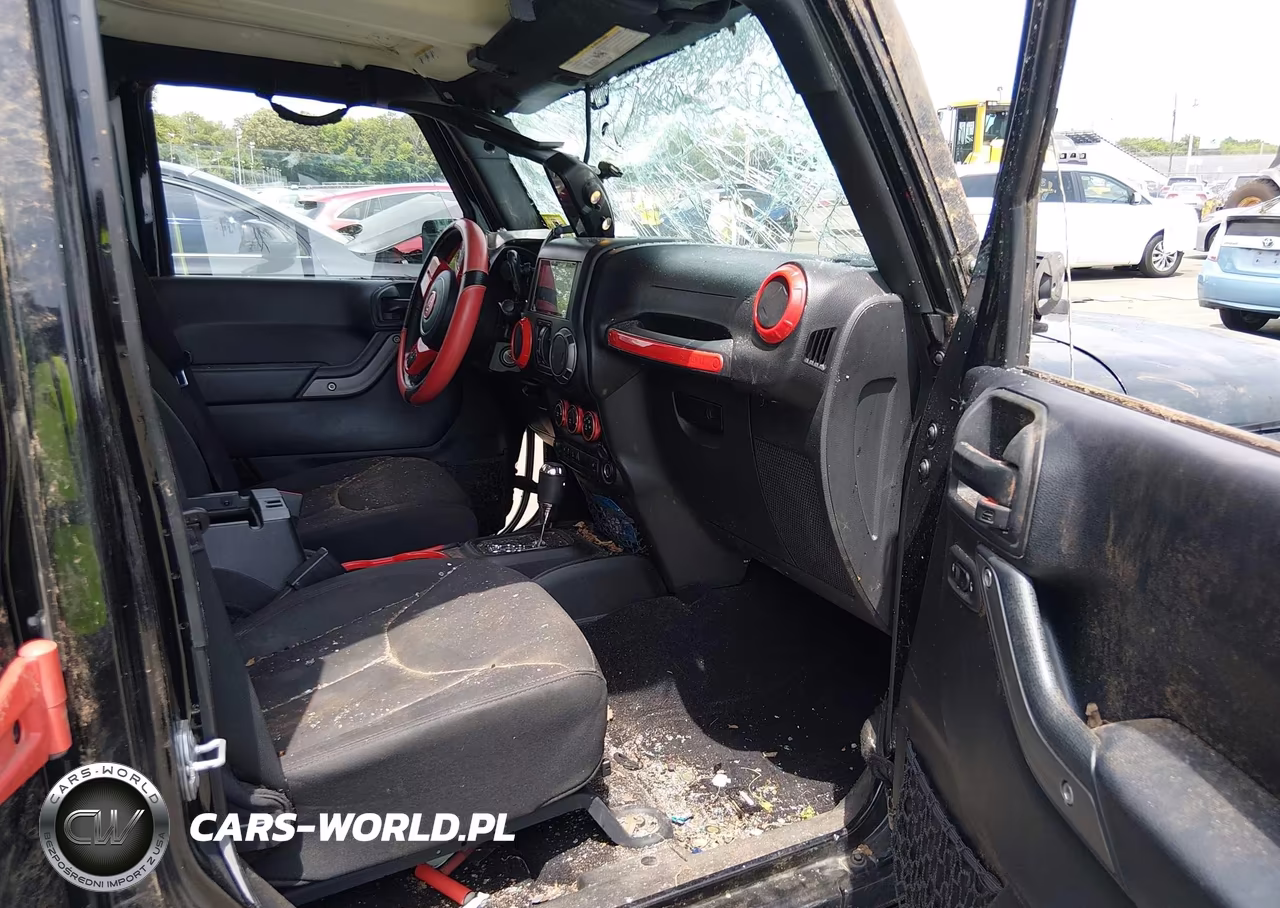 2017 Jeep Wrangler Unlimited Sport 4X4 VIN:1C4HJWDG4HL671465 - 5