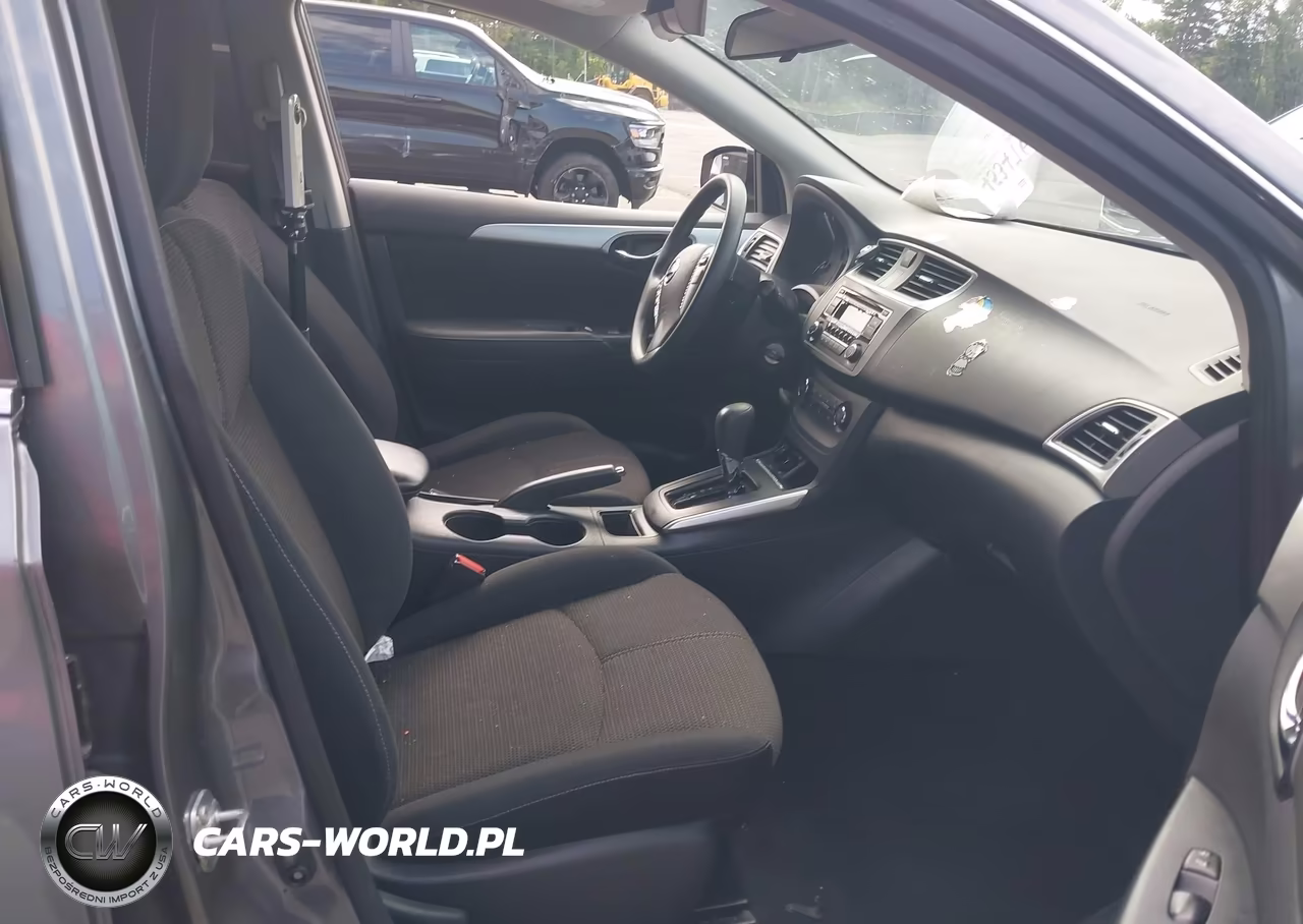 2017 Nissan Sentra S VIN:3N1AB7AP2HY306429 - 5
