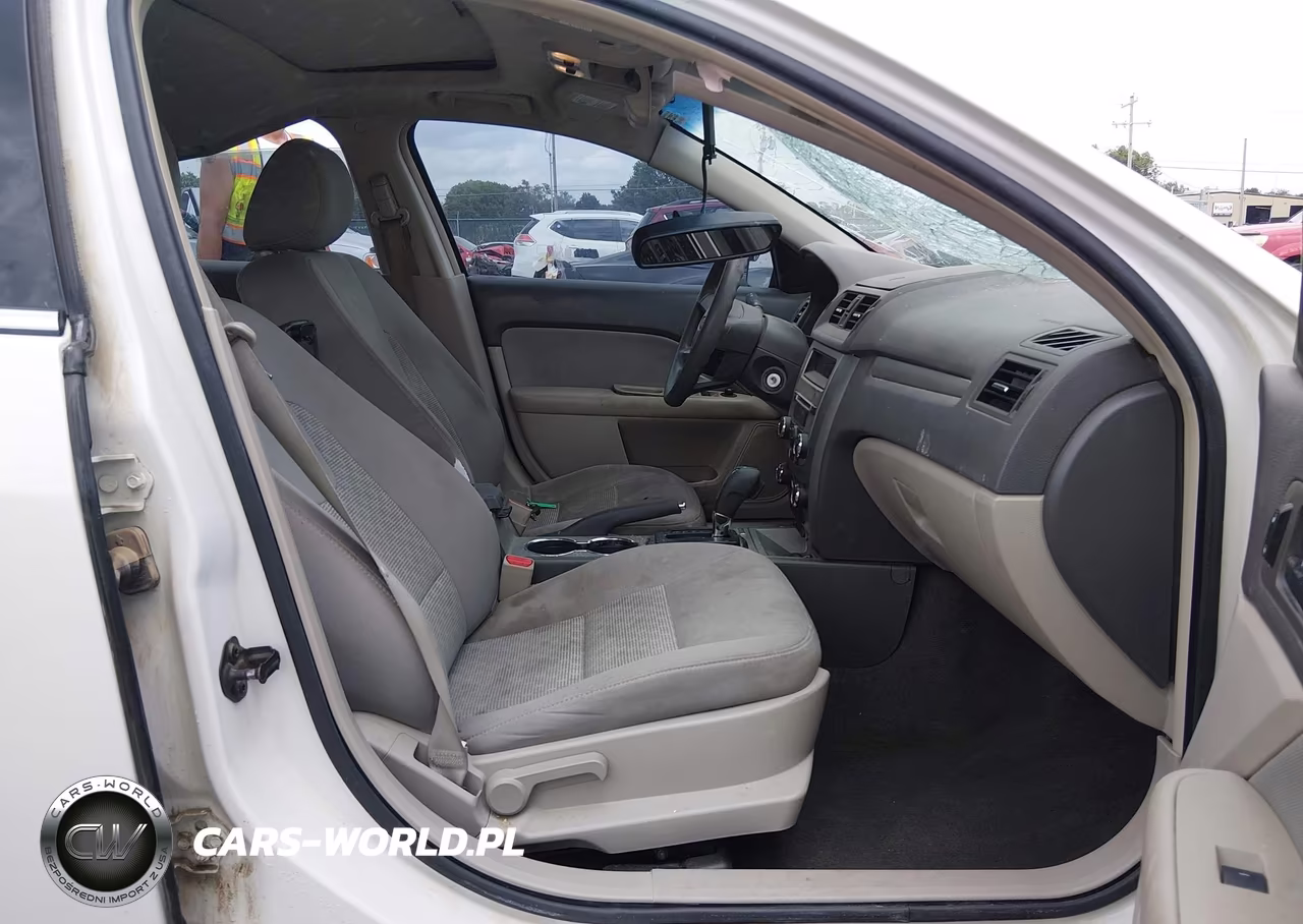 2012 Ford Fusion Se VIN:3FAHP0HA5CR205111 - 5