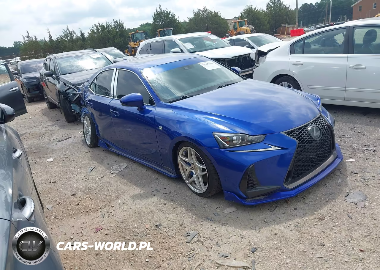 2017 Lexus Is 300 – zdjęcie 1 z 17