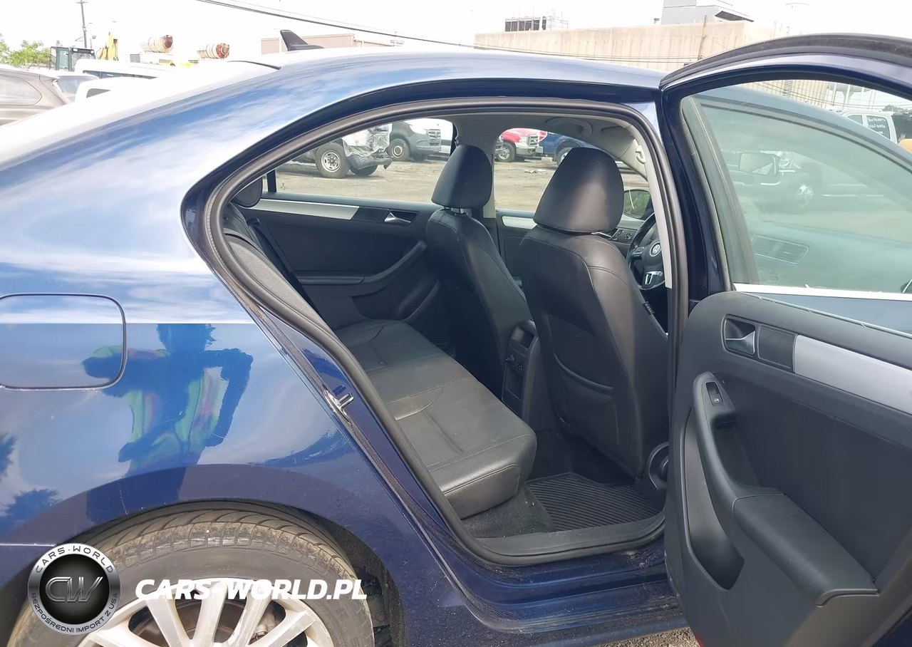 2011 Volkswagen Jetta 2.5L Sel VIN:3VWLZ7AJ1BM384628 - 8