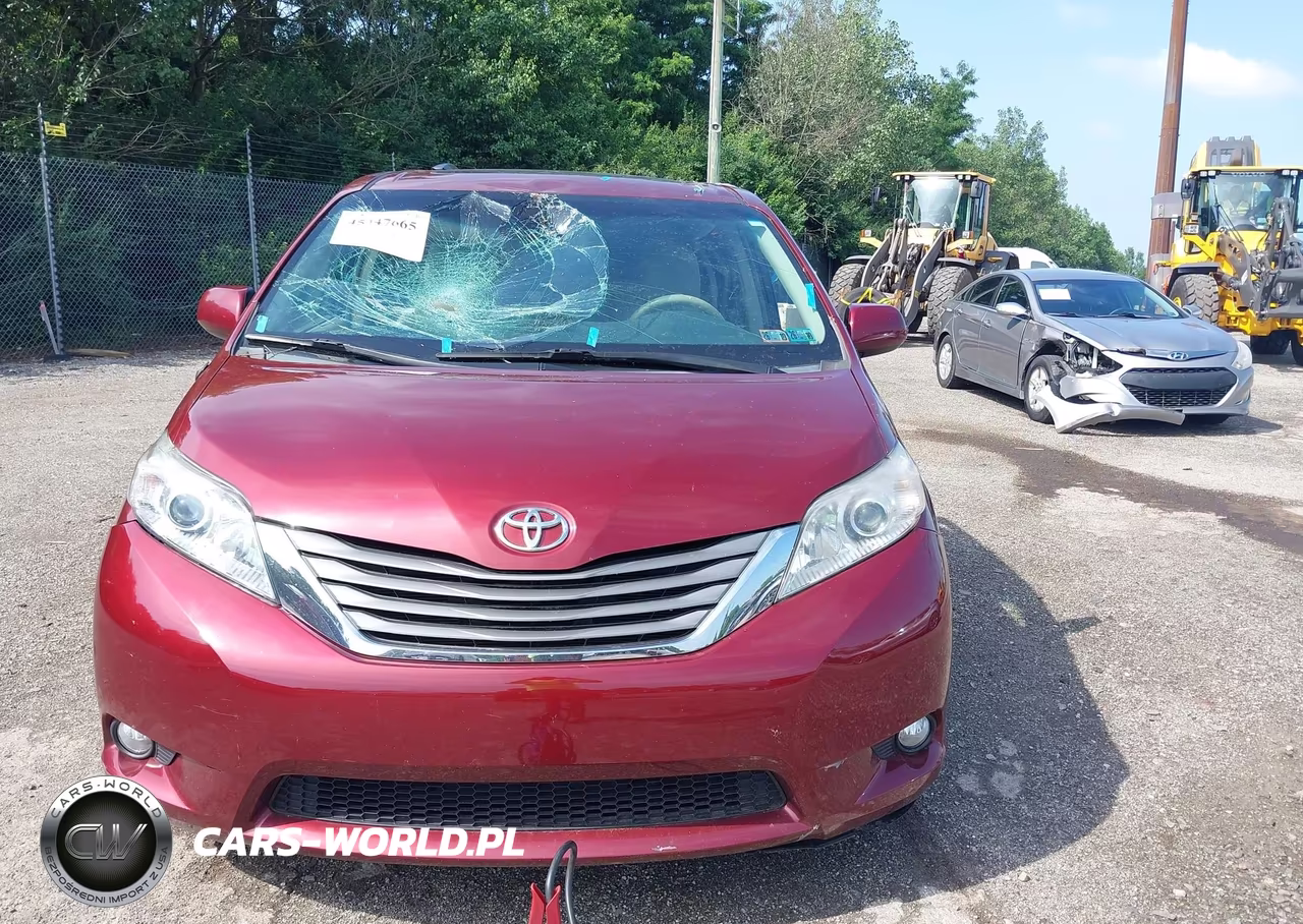 2013 Toyota Sienna Xle V6 8 Passenger VIN:5TDYK3DC2DS380495 - 13