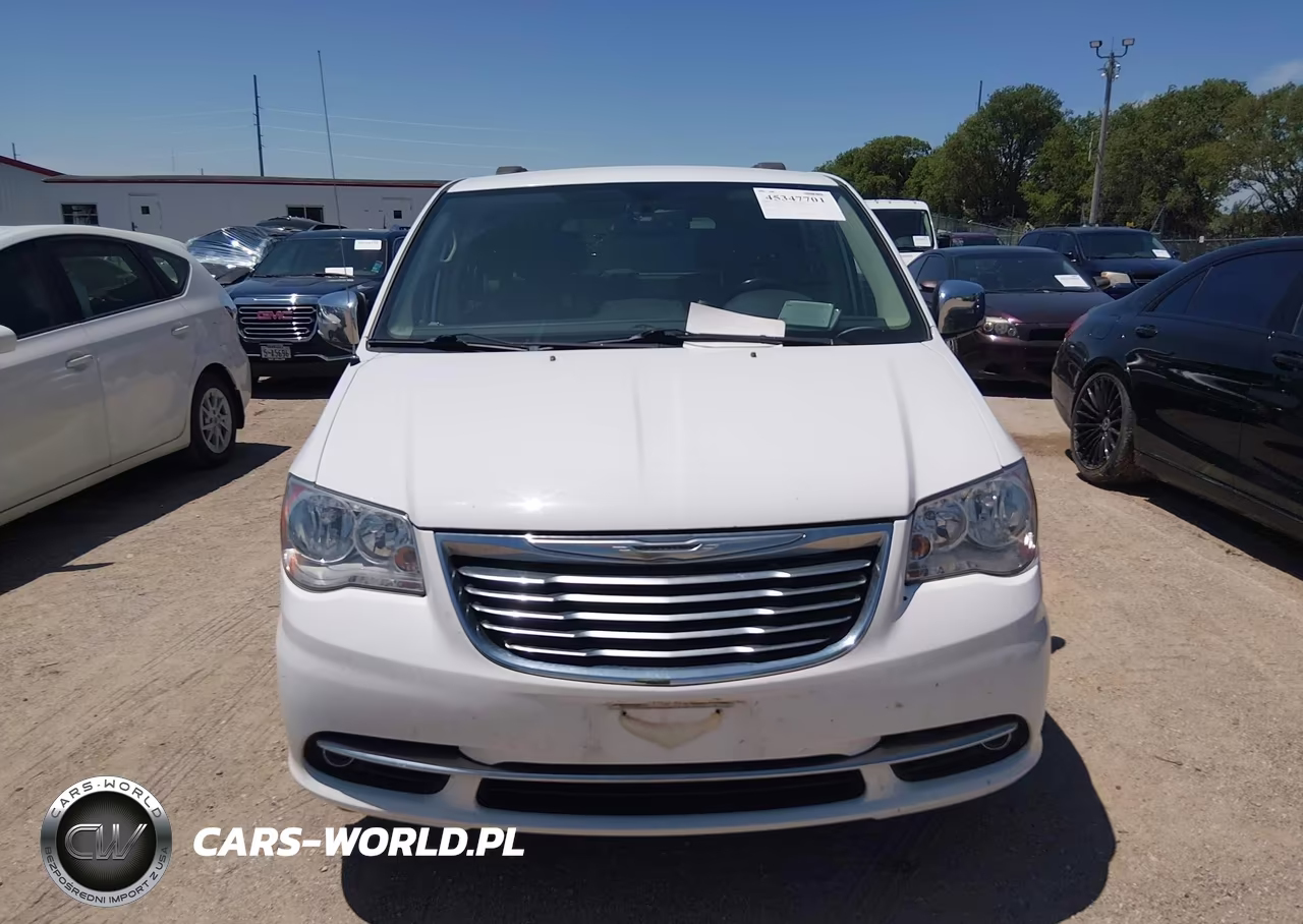 2015 Chrysler Town & Country Touring-L VIN:2C4RC1CG7FR611056 - 12