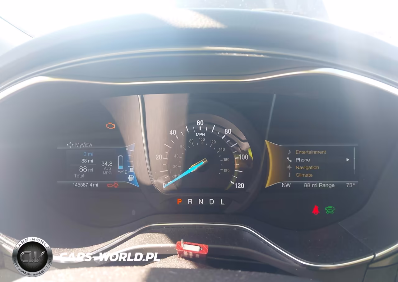 2016 Ford Fusion Energi Titanium VIN:3FA6P0SU2GR231620 - 7