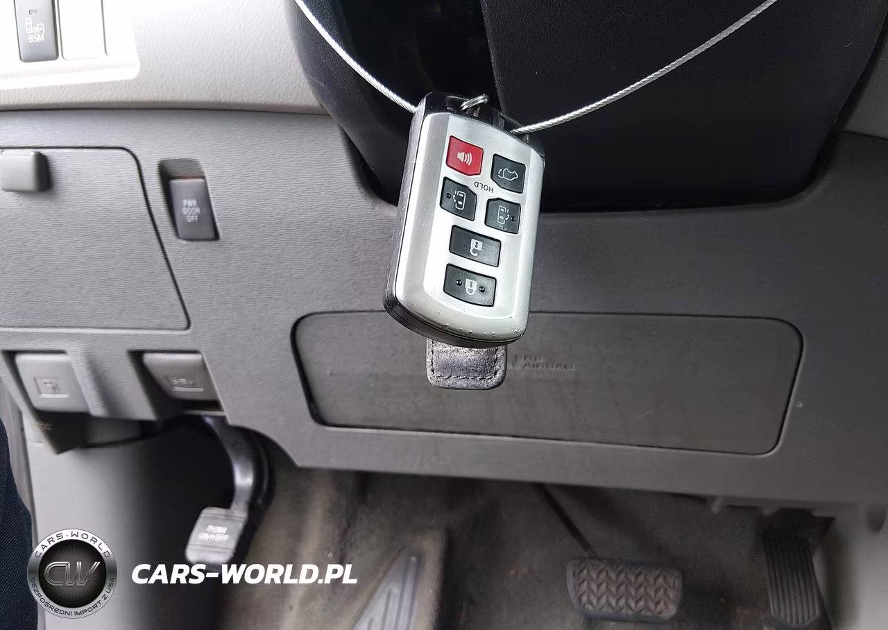 2017 Toyota Sienna Xle 8 Passenger VIN:5TDYZ3DC0HS876686 - 11