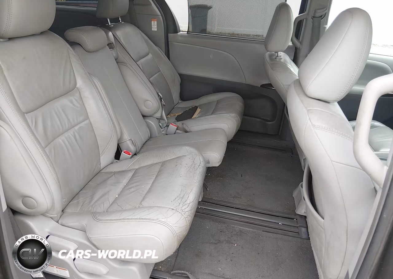 2017 Toyota Sienna Xle 8 Passenger VIN:5TDYZ3DC0HS876686 - 8
