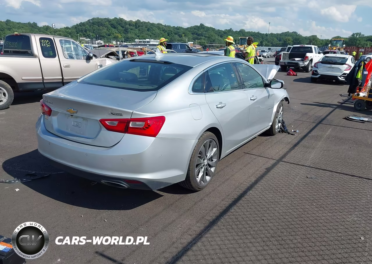 2016 Chevrolet Malibu Premier VIN:1G1ZH5SXXGF299519 - 4