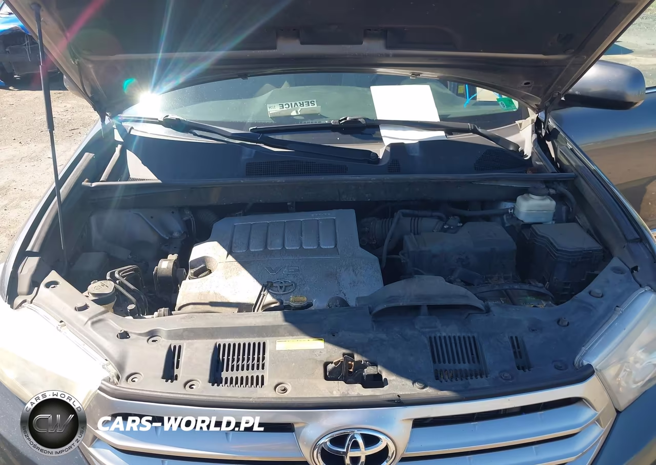 2011 Toyota Highlander Base V6 VIN:5TDBK3EH3BS044397 - 10