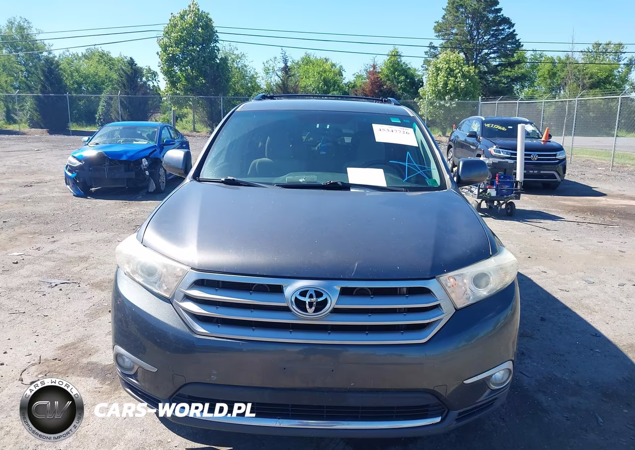 2011 Toyota Highlander Base V6 VIN:5TDBK3EH3BS044397 - 12