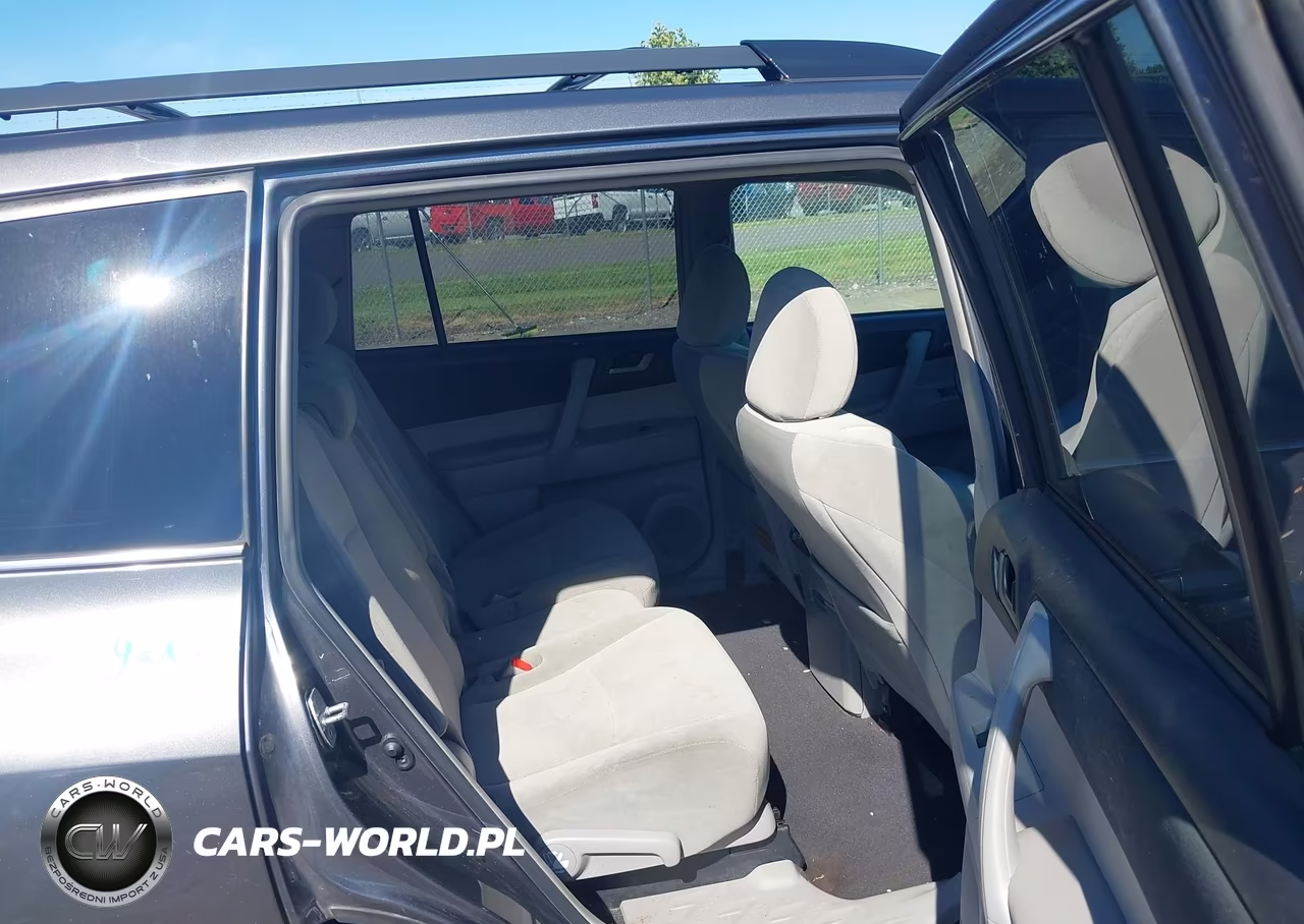 2011 Toyota Highlander Base V6 VIN:5TDBK3EH3BS044397 - 8