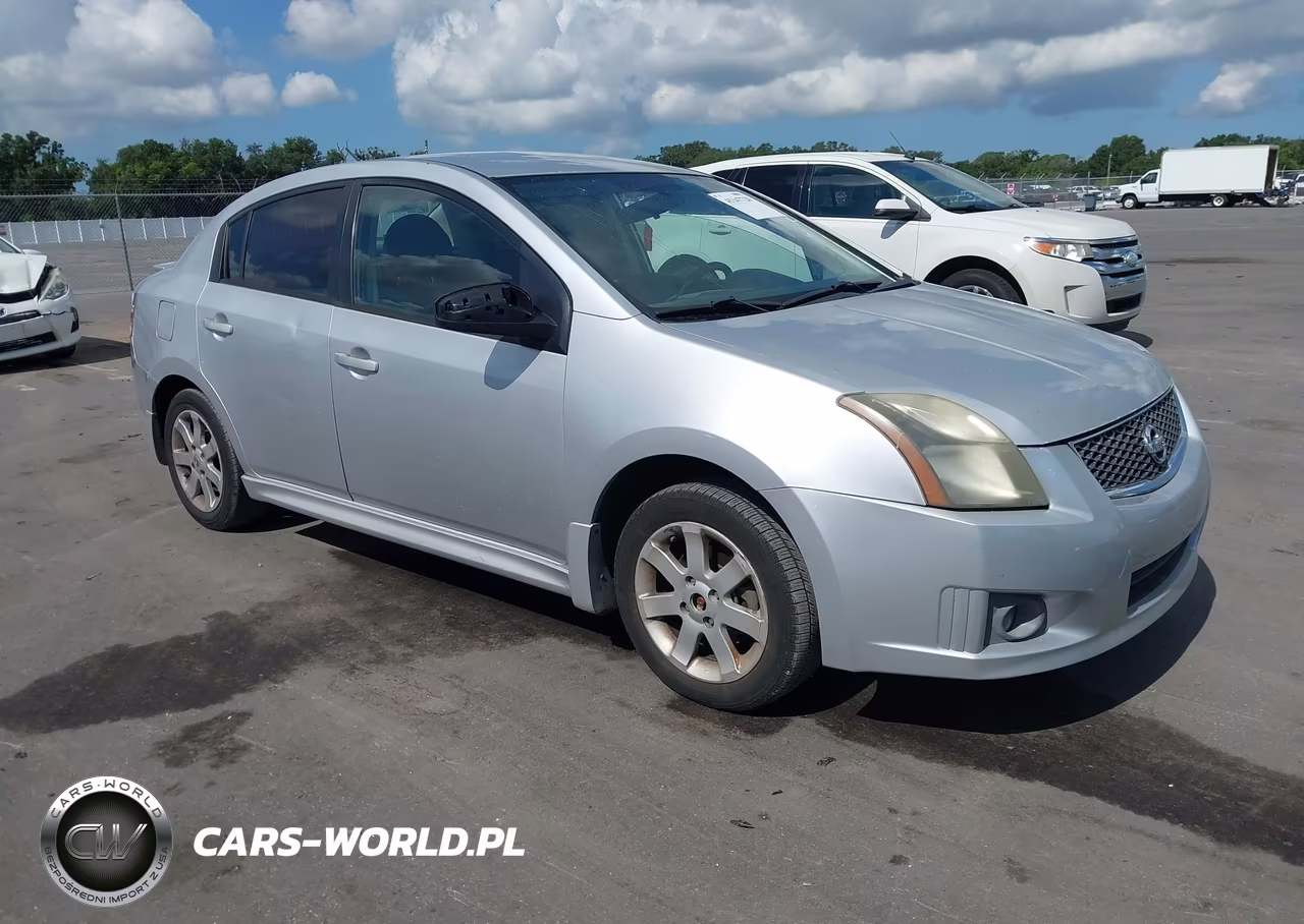 2011 Nissan Sentra 2.0Sr – zdjęcie 1 z 11