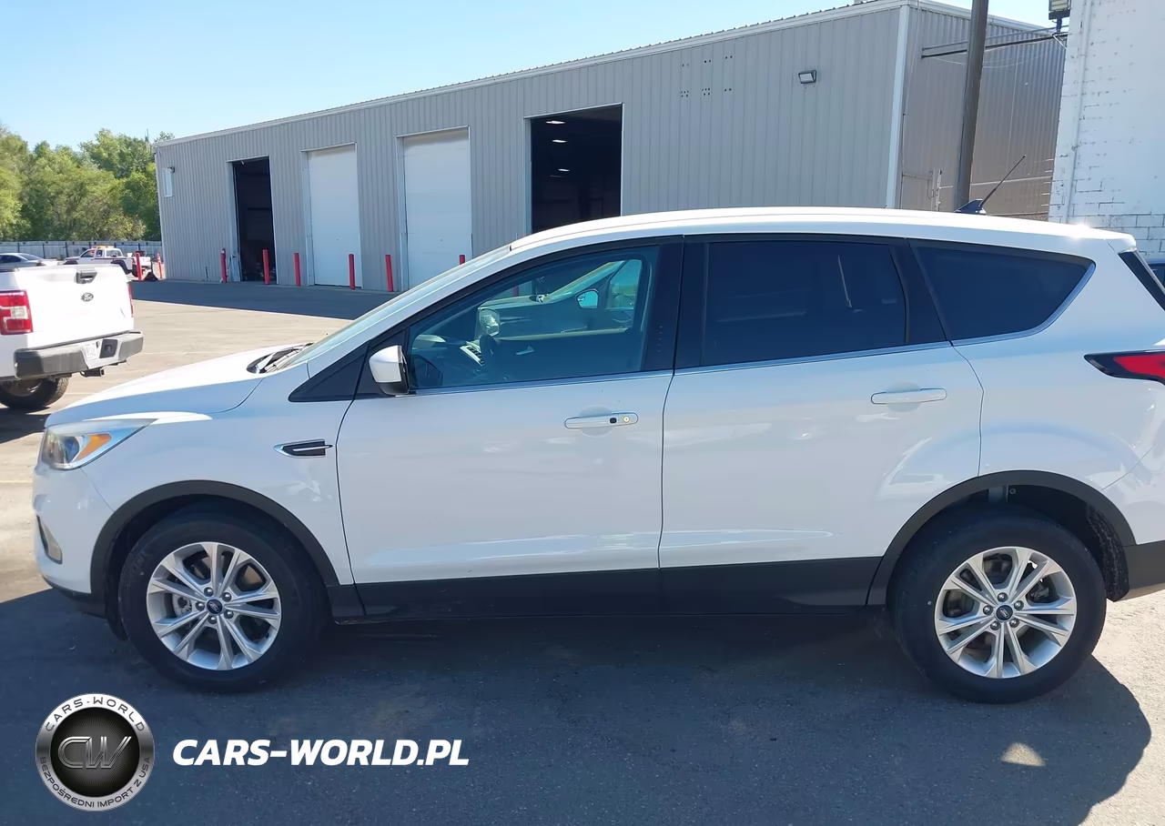 2019 Ford Escape Se VIN:1FMCU9GDXKUB71229 - 14