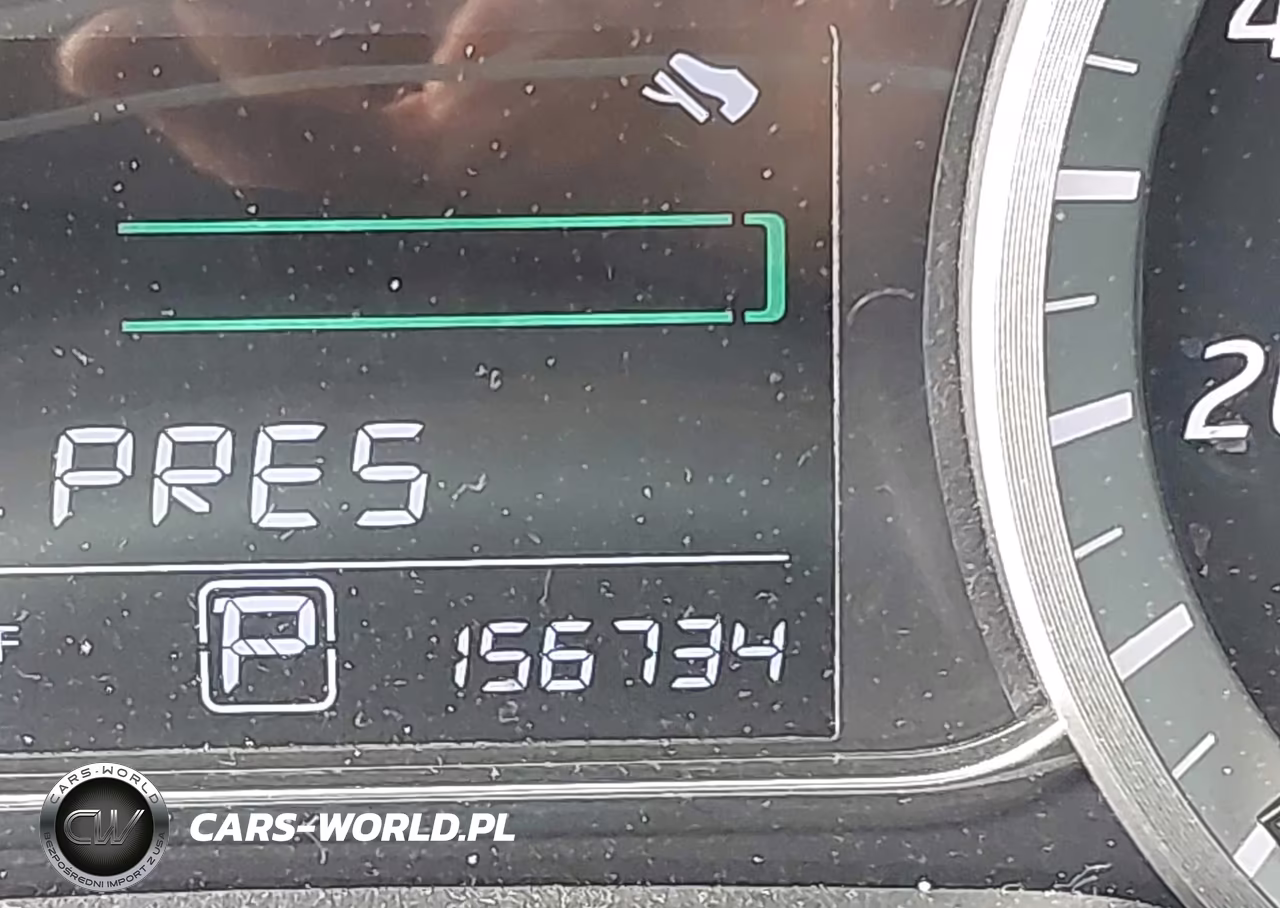 2013 Nissan Sentra Sr VIN:3N1AB7APXDL668967 - 16