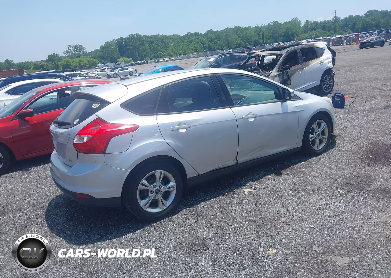 2013 Ford Focus Se VIN:1FADP3K23DL174278 - 4