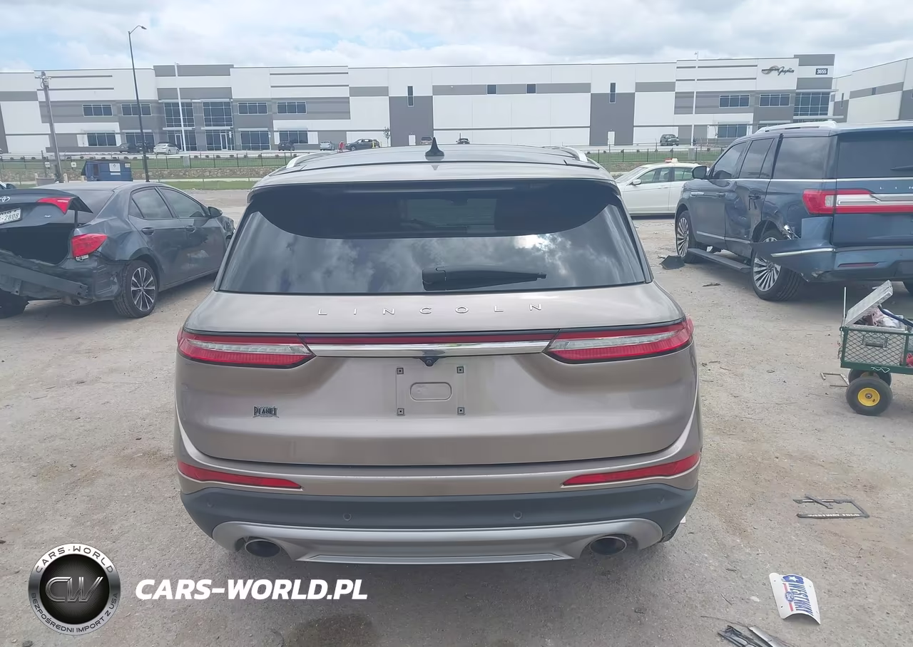 2020 Lincoln Corsair Standard VIN:5LMCJ1C90LUL11394 - 15