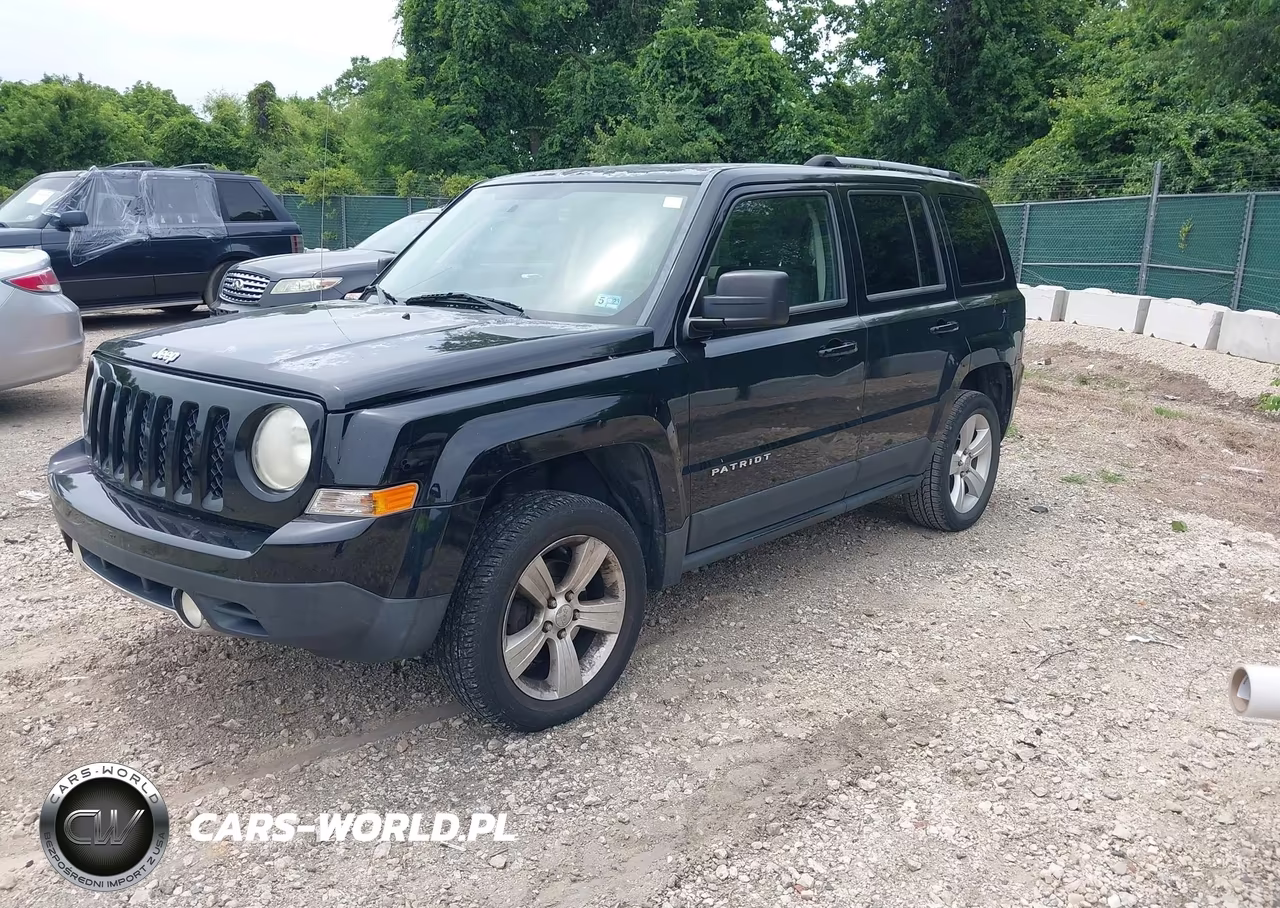 2012 Jeep Patriot Latitude VIN:1C4NJPFA9CD698469 - 2