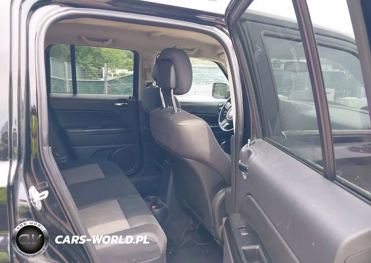2012 Jeep Patriot Latitude VIN:1C4NJPFA9CD698469 - 8