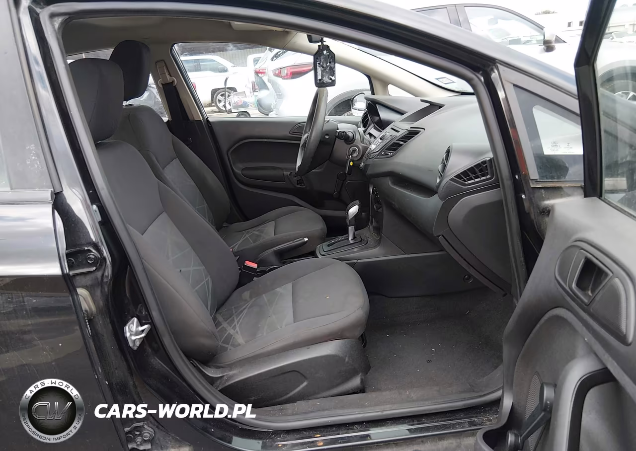 2015 Ford Fiesta S VIN:3FADP4AJ0FM120680 - 5