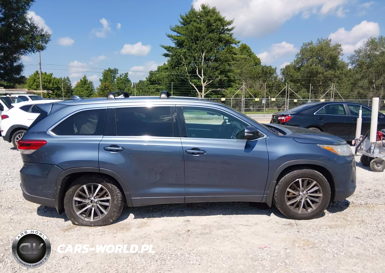 2017 Toyota Highlander Xle VIN:5TDJZRFH2HS406429 - 13