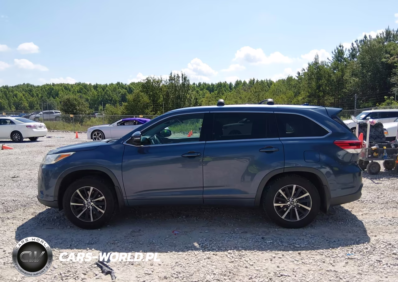 2017 Toyota Highlander Xle VIN:5TDJZRFH2HS406429 - 14