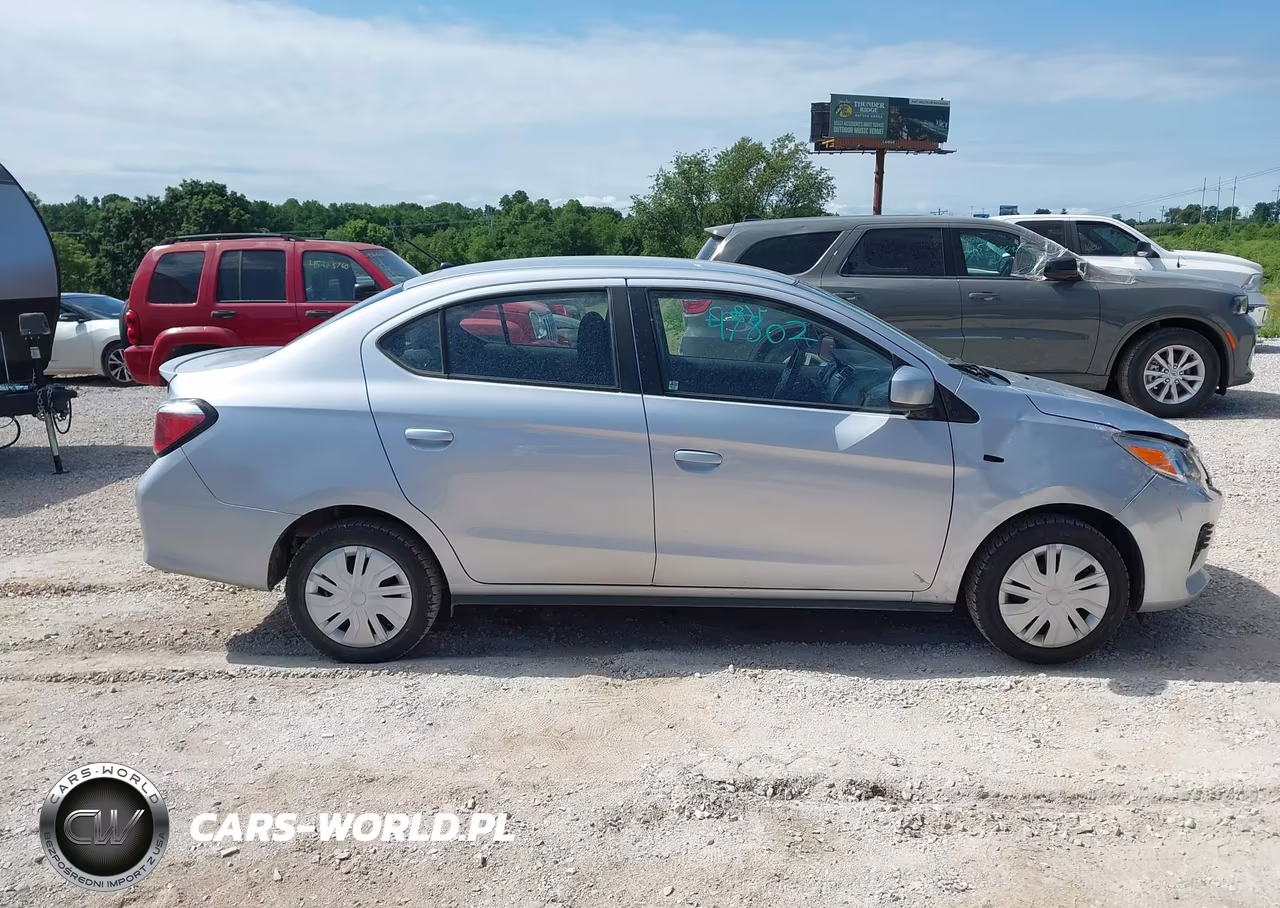 2023 Mitsubishi Mirage G4 Black Edition-Es-Le VIN:ML32FUFJ6PHF04701 - 13