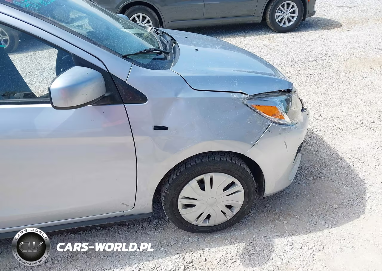 2023 Mitsubishi Mirage G4 Black Edition-Es-Le VIN:ML32FUFJ6PHF04701 - 17