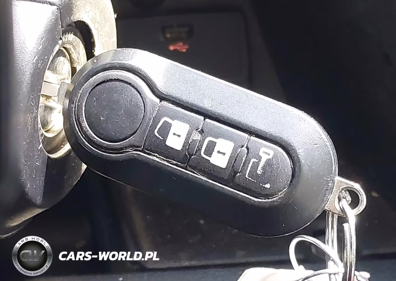 2018 Ram Promaster 2500 High Roof 136 Wb VIN:3C6TRVCG7JE119012 - 11