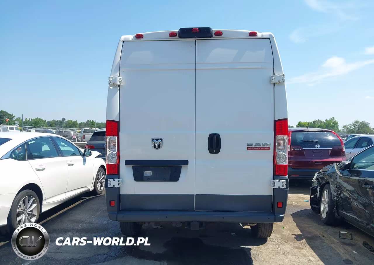 2018 Ram Promaster 2500 High Roof 136 Wb VIN:3C6TRVCG7JE119012 - 16