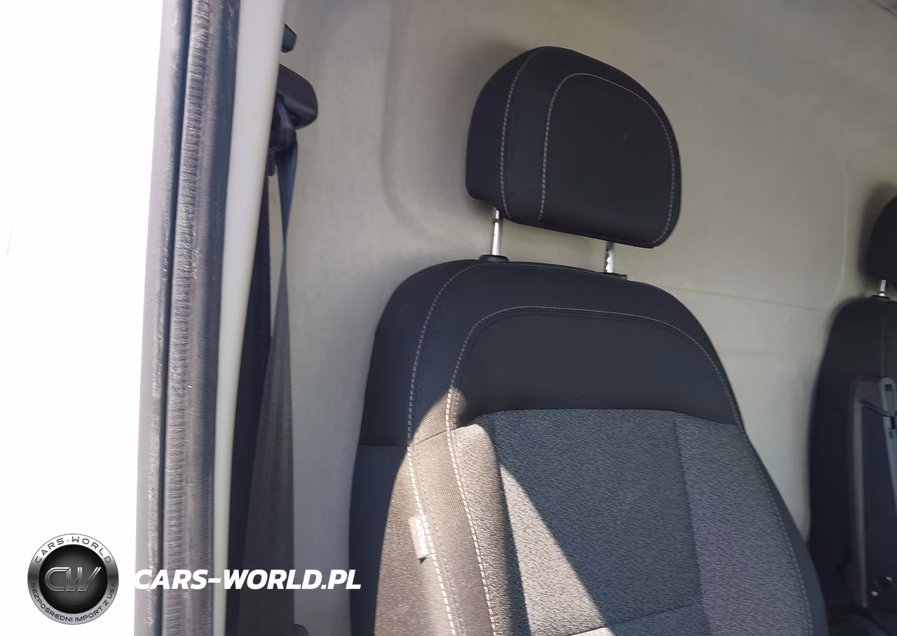 2018 Ram Promaster 2500 High Roof 136 Wb VIN:3C6TRVCG7JE119012 - 8