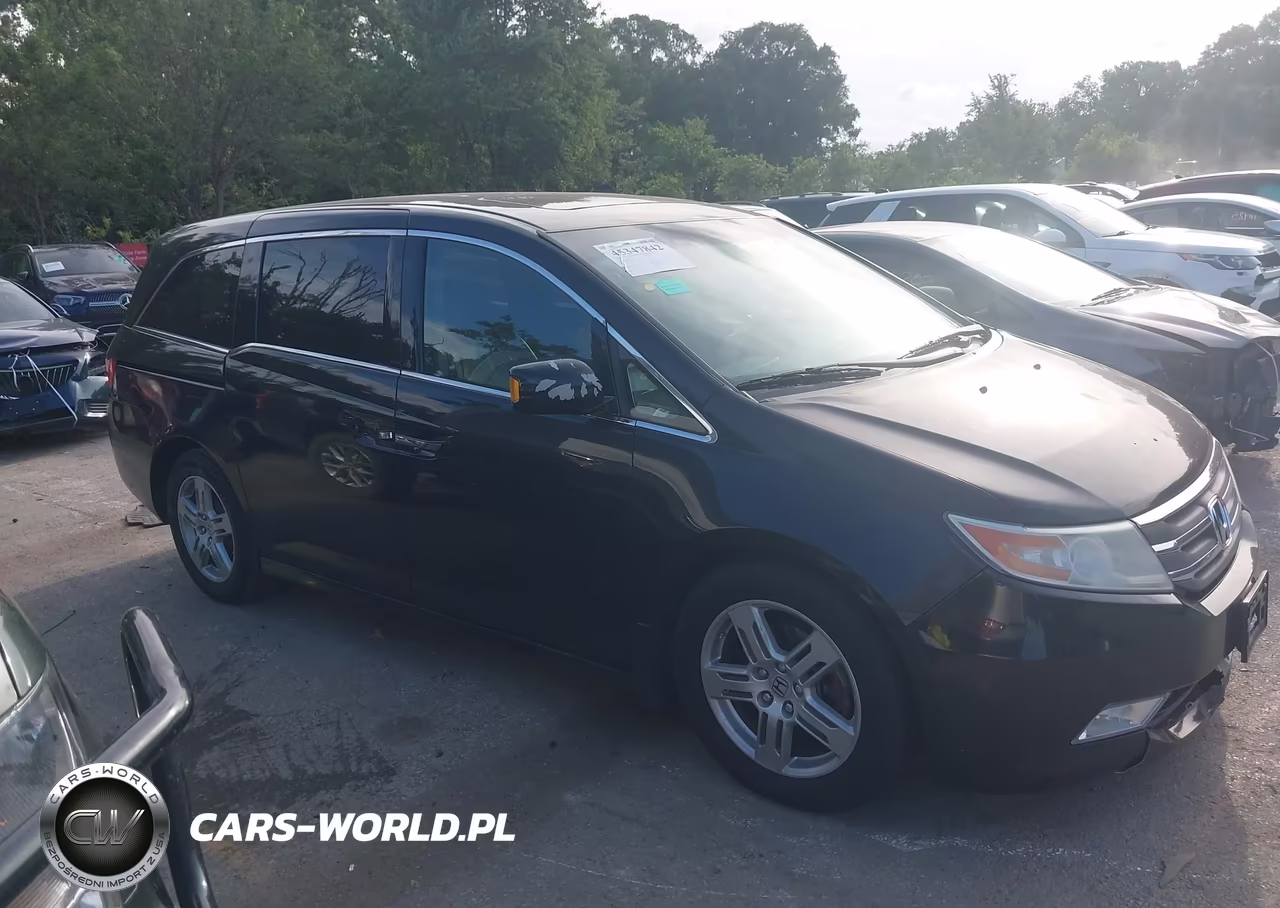 2013 Honda Odyssey Touring-Touring Elite VIN:5FNRL5H97DB018498 - 13