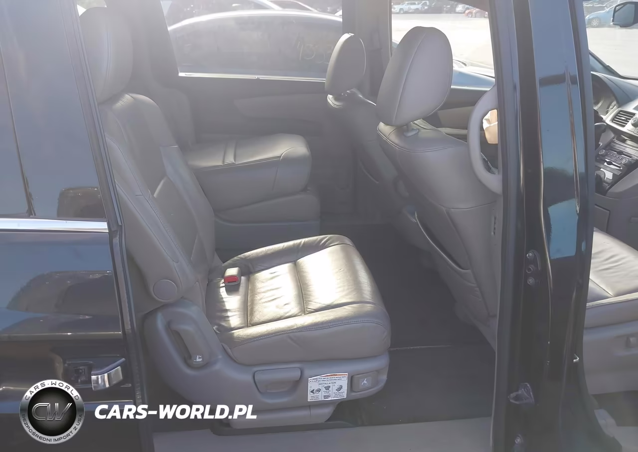 2013 Honda Odyssey Touring-Touring Elite VIN:5FNRL5H97DB018498 - 8