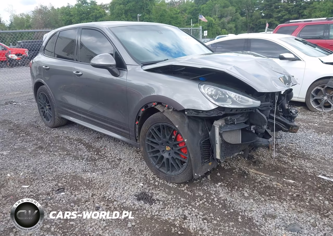 2016 Porsche Cayenne Gts