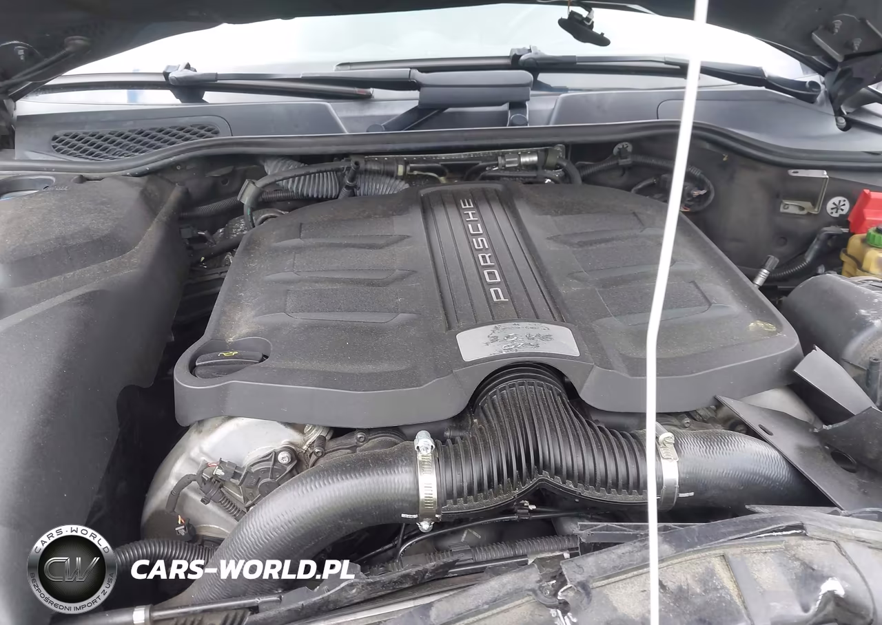 2016 Porsche Cayenne Gts VIN:WP1AD2A25GLA77538 - 10