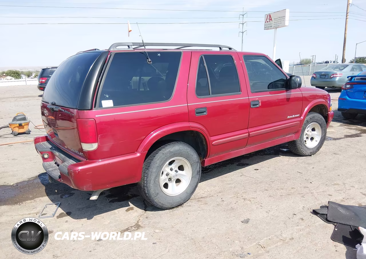 2001 Chevrolet Blazer Trailblazer VIN:1GNCS13W112145090 - 4