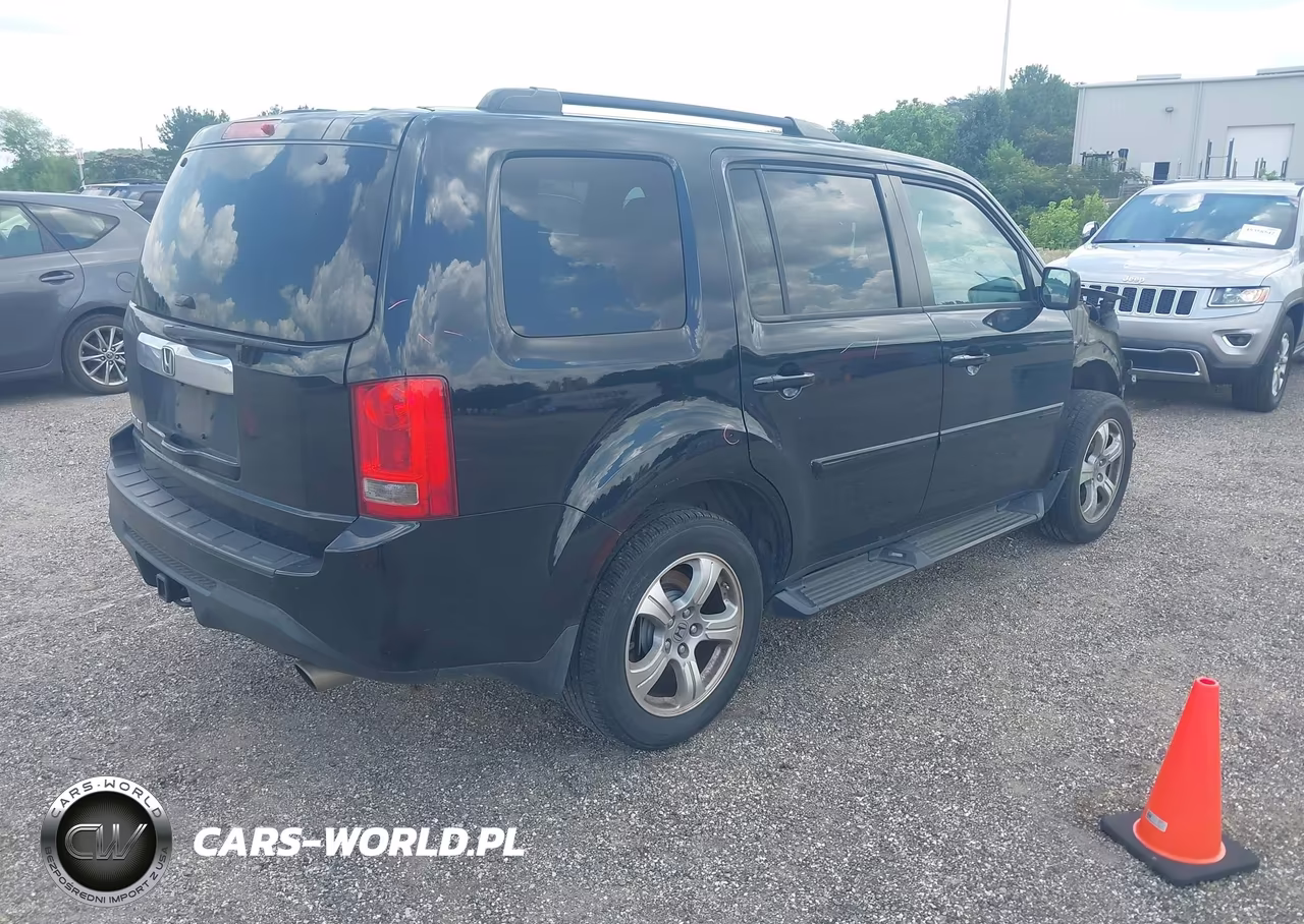 2015 Honda Pilot Ex-L VIN:5FNYF3H58FB023989 - 4
