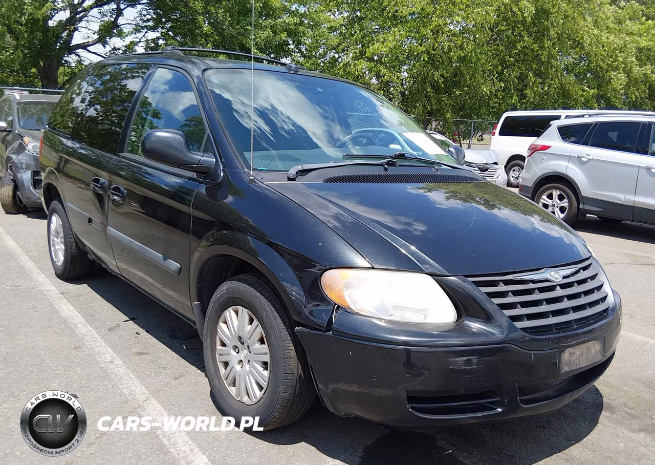 2005 Chrysler Town & Country
