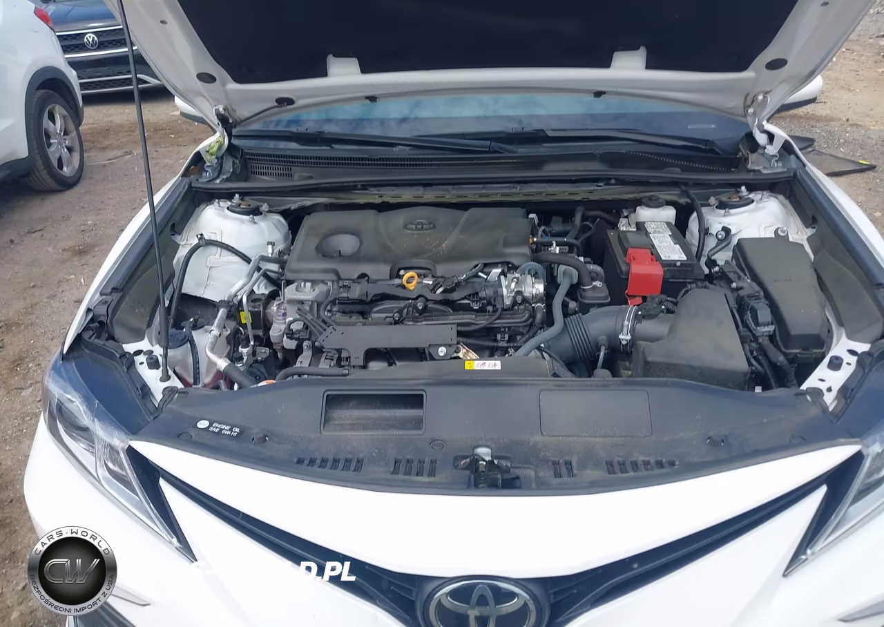 2024 Toyota Camry Le VIN:4T1C11AK6RU848403 - 10