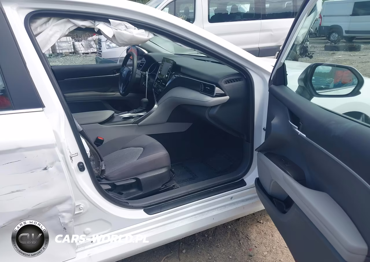 2024 Toyota Camry Le VIN:4T1C11AK6RU848403 - 5