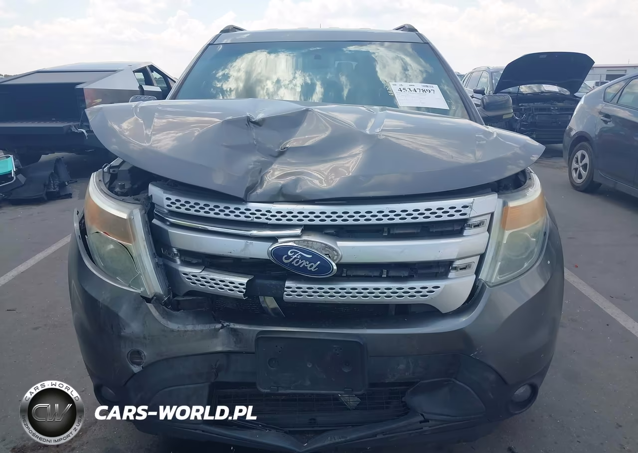 2012 Ford Explorer Xlt VIN:1FMHK7D8XCGA11939 - 12