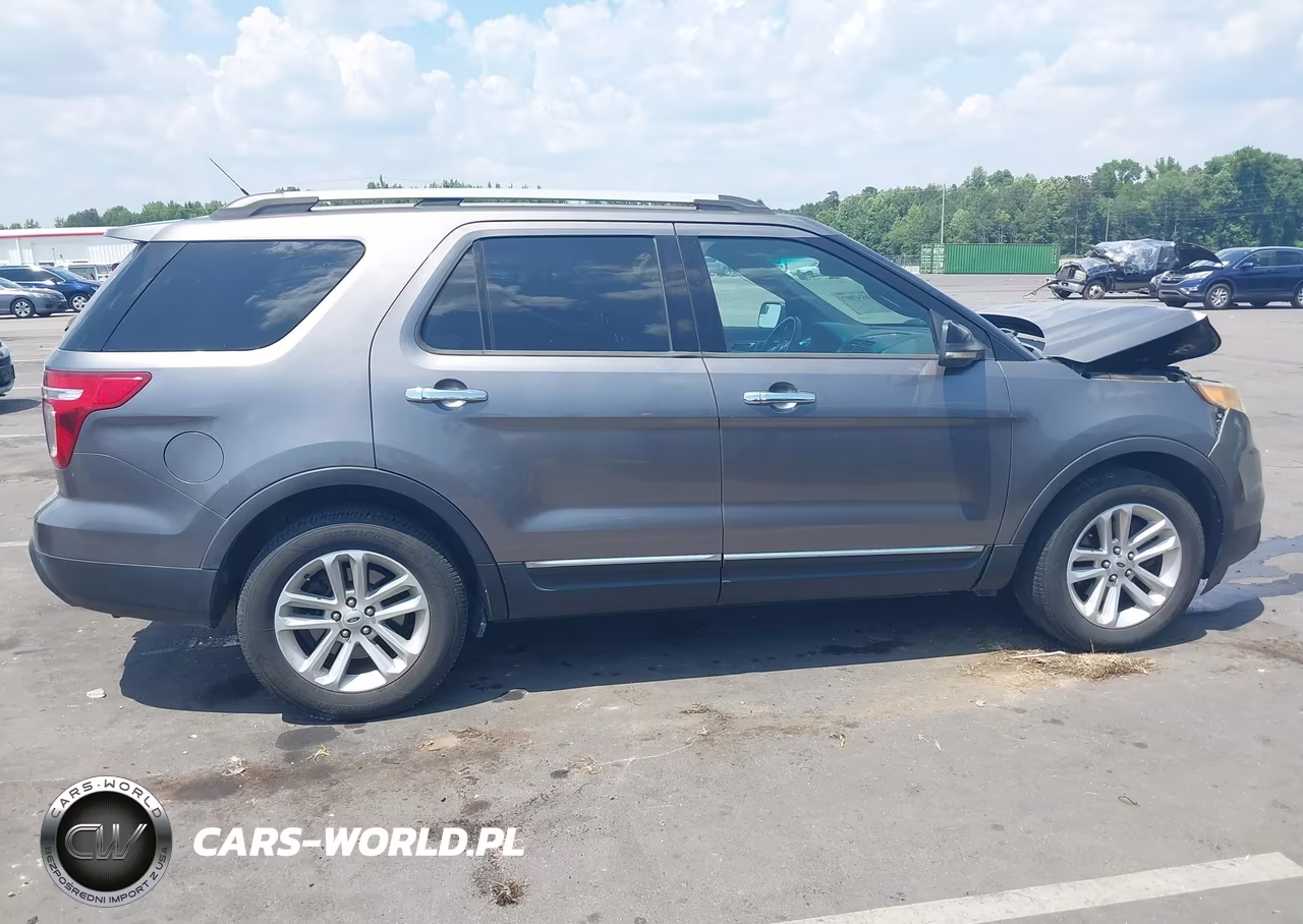 2012 Ford Explorer Xlt VIN:1FMHK7D8XCGA11939 - 13
